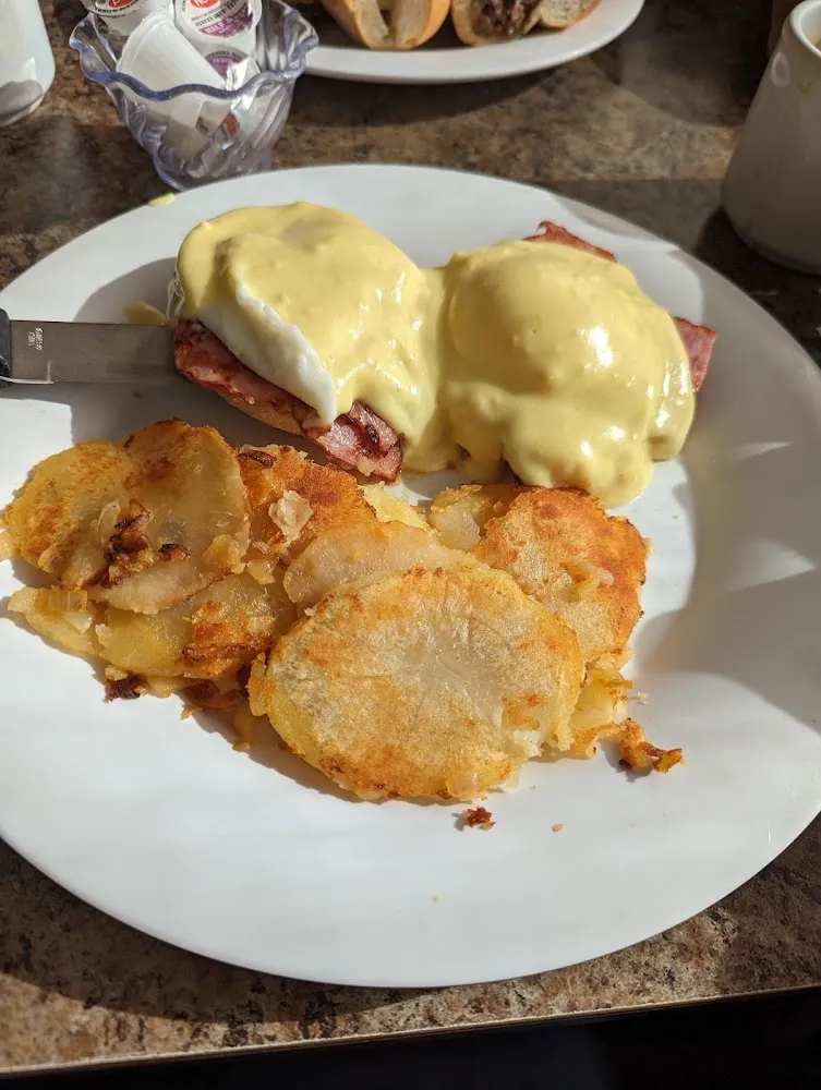Eggs Benedict