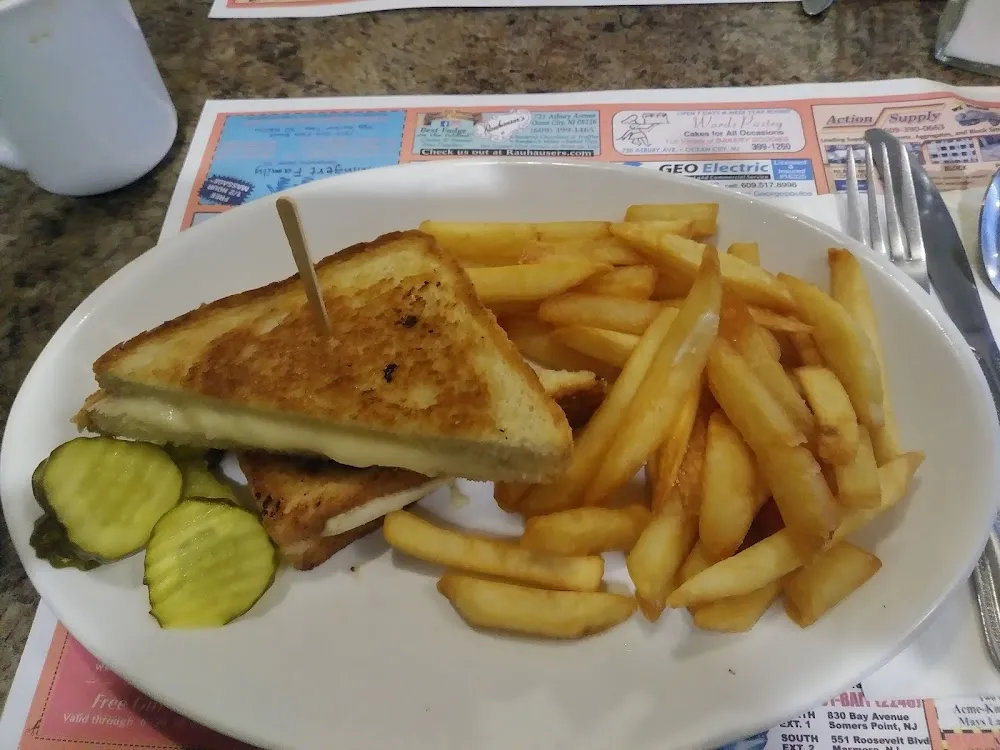 Grilled Cheese and Fries